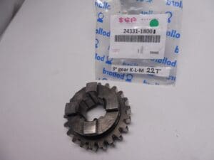 24331-18001 Gear 3e drive 22t Suzuki TT350 1968 and later