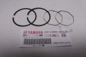 Yamaha - 237-11601-10 - CS1/YCS1  1e oversize 50.25 - Ringset piston