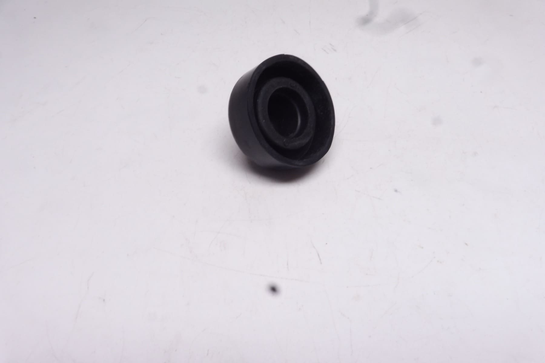 Suzuki - 51189-41220 - RG500 - Frontfork top cap