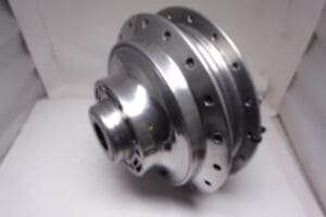64100-31830/64210-31002 Hub rear assy compl.with shoes/sprock/adopter Suz.GT750 '72up as new