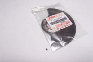 12410-42020 Valve disc 1.3 / 2.4 crankshaft Suzuki RG500/RGB500 racing used
