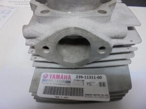 Yamaha - 239-11311-00 new - TR2 350cc (360cc) - Cylinder (special 61.5mm bore)