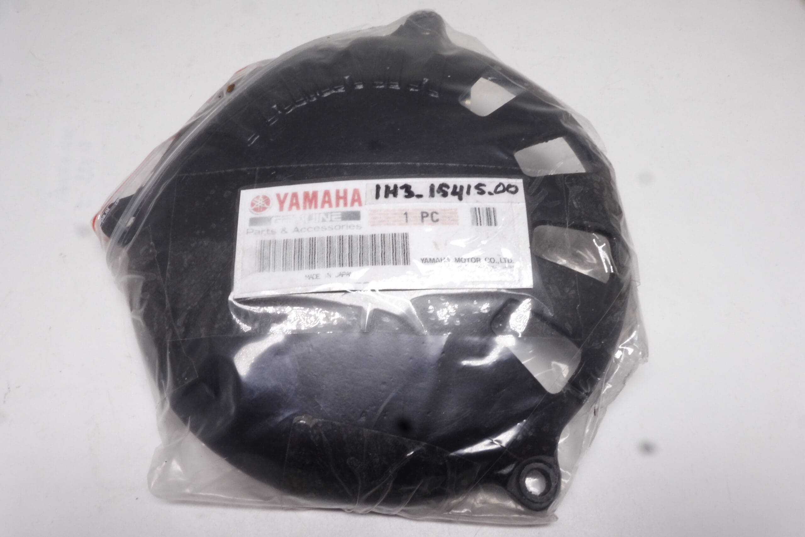 1H3-15415-00 Cover ignition in black alu Yamaha TZ250-350 '75-'79
