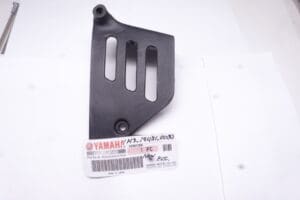 1H3-15421-00 (2) Cover,crankcase Left (2) Yamaha TZ250/350 F/G original new PVC (kopie)
