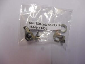 31440-11000 Contact breaker set(only)R.H. Suzuki T20 '67 up new