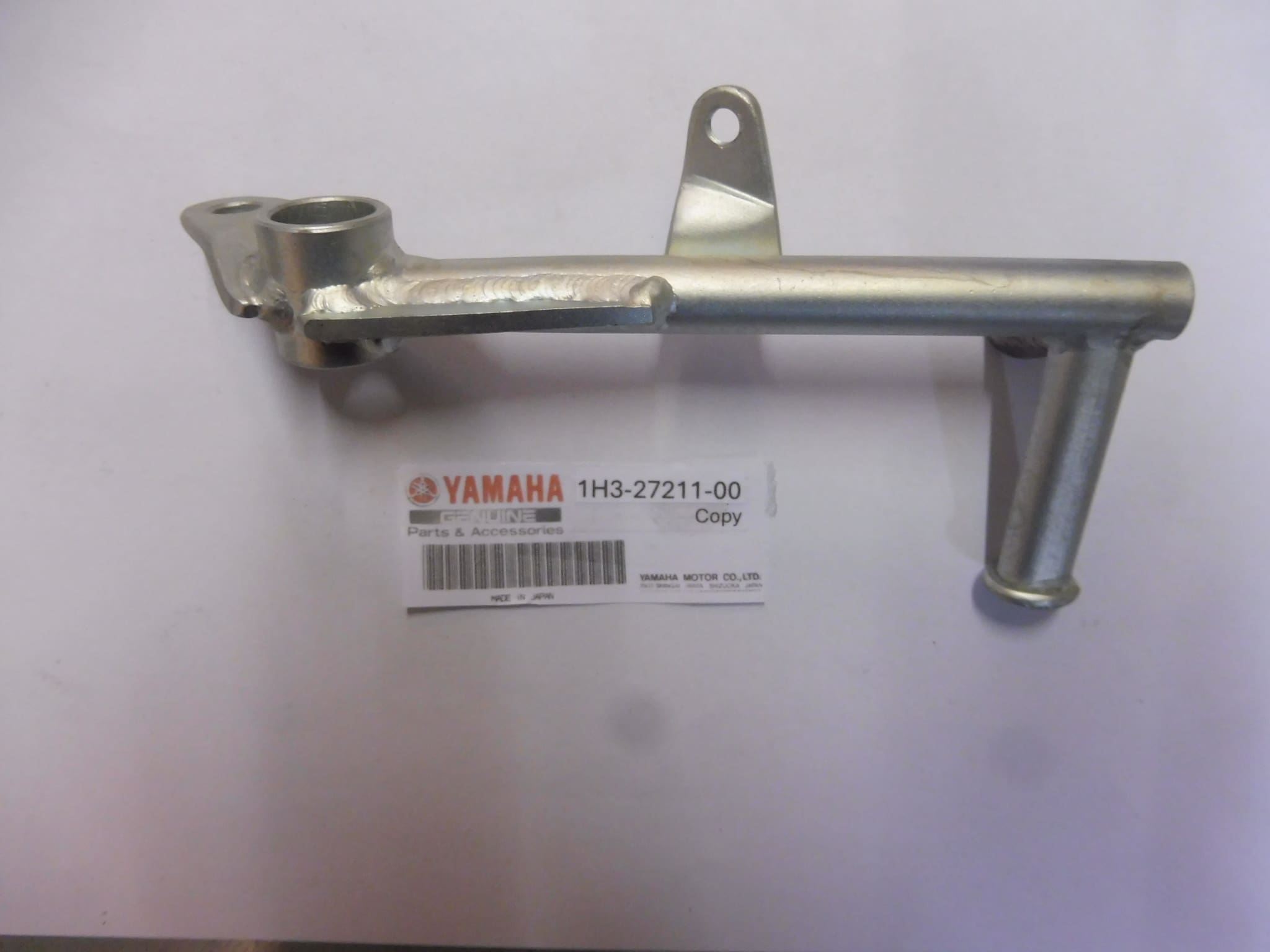 1H3-27211-00 Pedal rearbr.Yamaha TZ250/350 '75'78 new copy