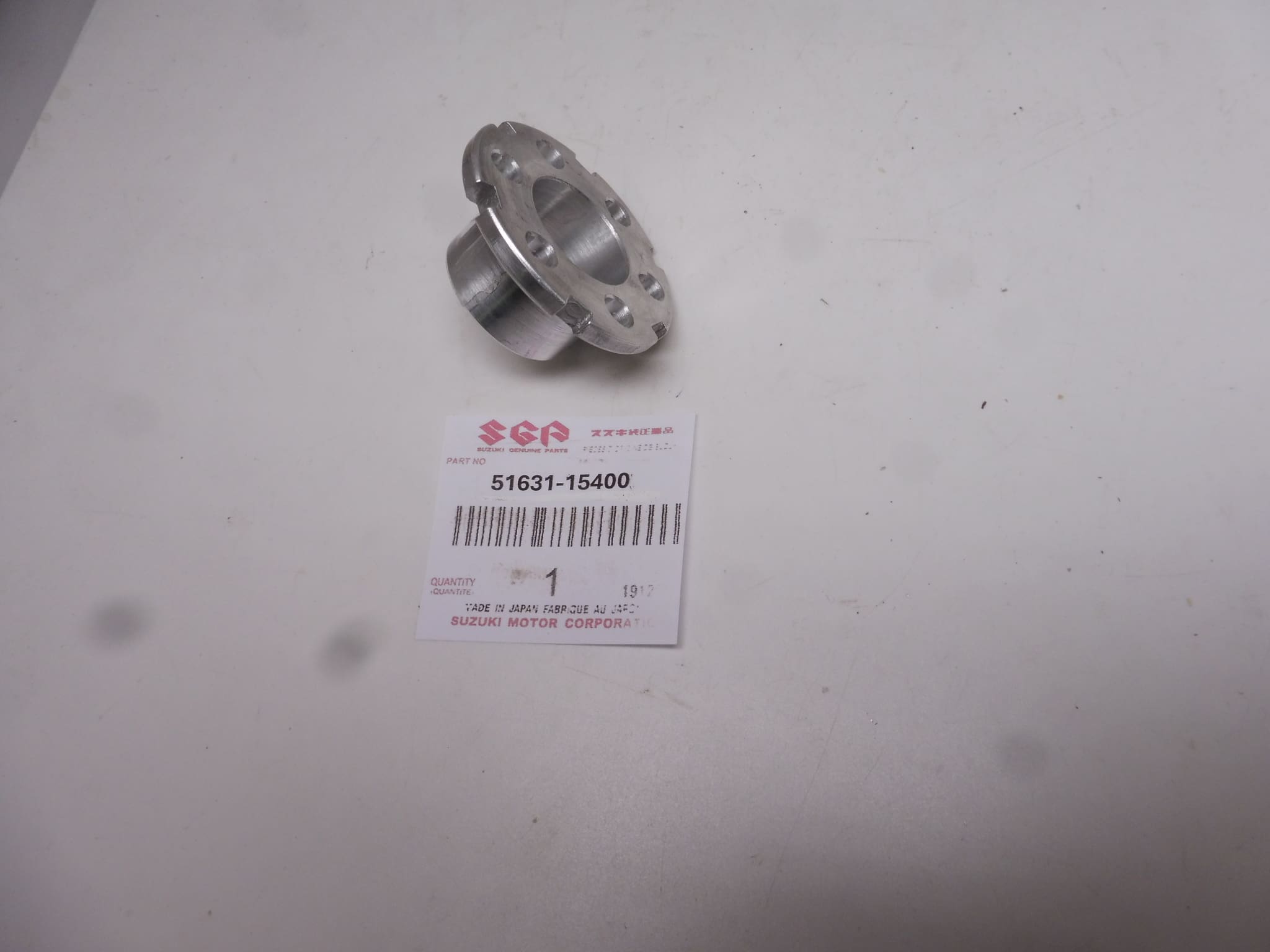 51631-15400 Nut stem frontfork Suzuki RGB500 '83 and later new