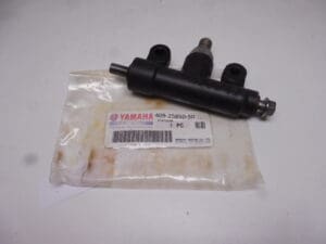 409-25850-50 Mastercil.rear orig.Yam.TZ's '75'79 used but perfect