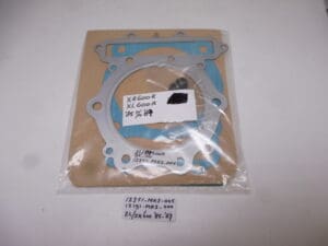 12251-MK2-005 / 12191-MK2-000 Top Gasket set Honda XL/XR 600 '85-'87