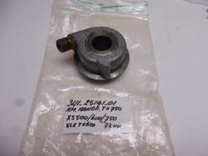 Alternative view of 341-25191-01 Gear unit assy Yamaha RD350/SR500/TX750/XS used/good