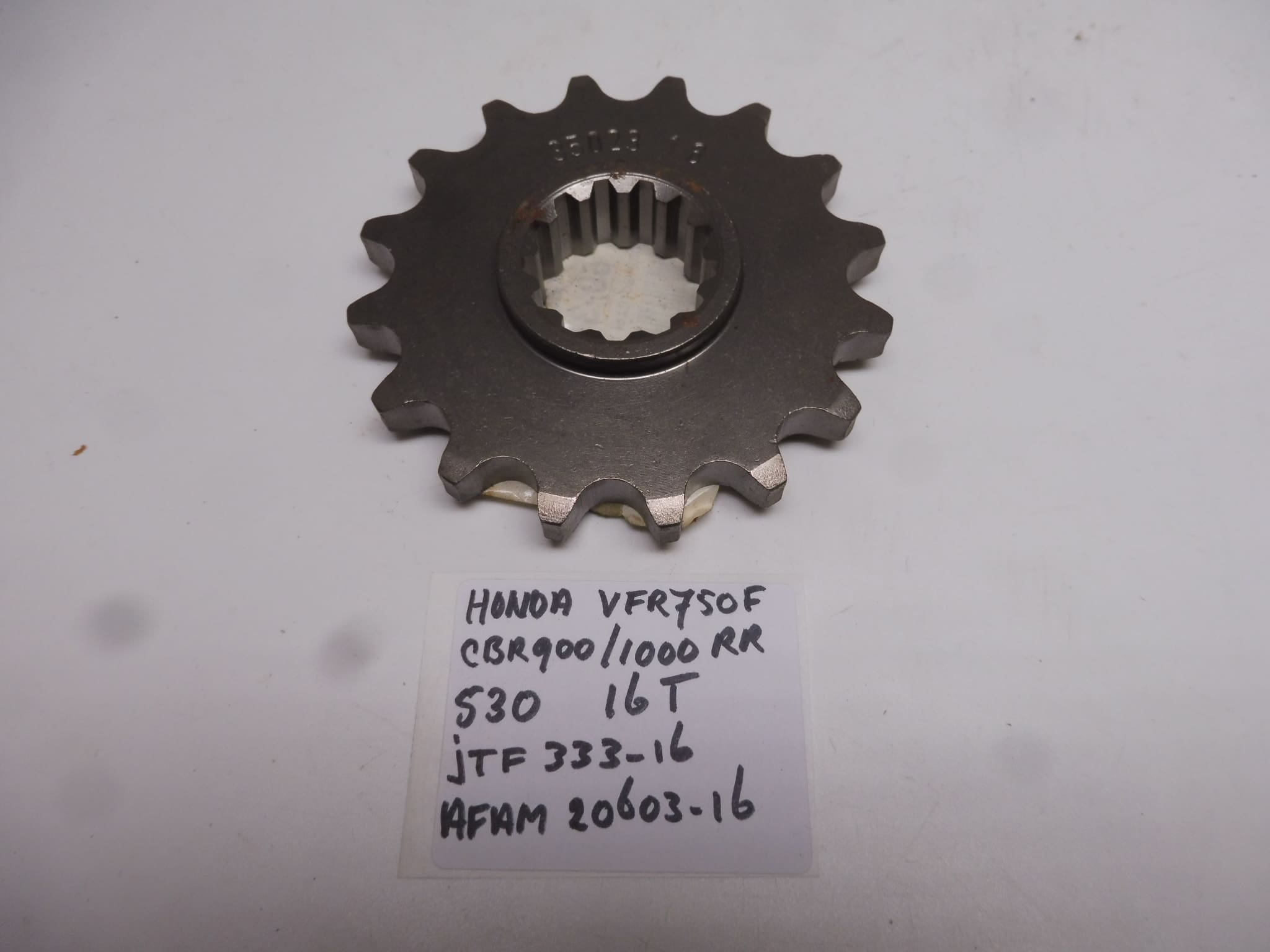 Front Sprocket VFR 750F '88-'97/CBR 900 RR '92-'95/CBR 1000 RR 16T new