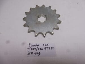 Front Sprocket Suzuki T 250/350 - GT 250 15T 525  JTF419-15 new