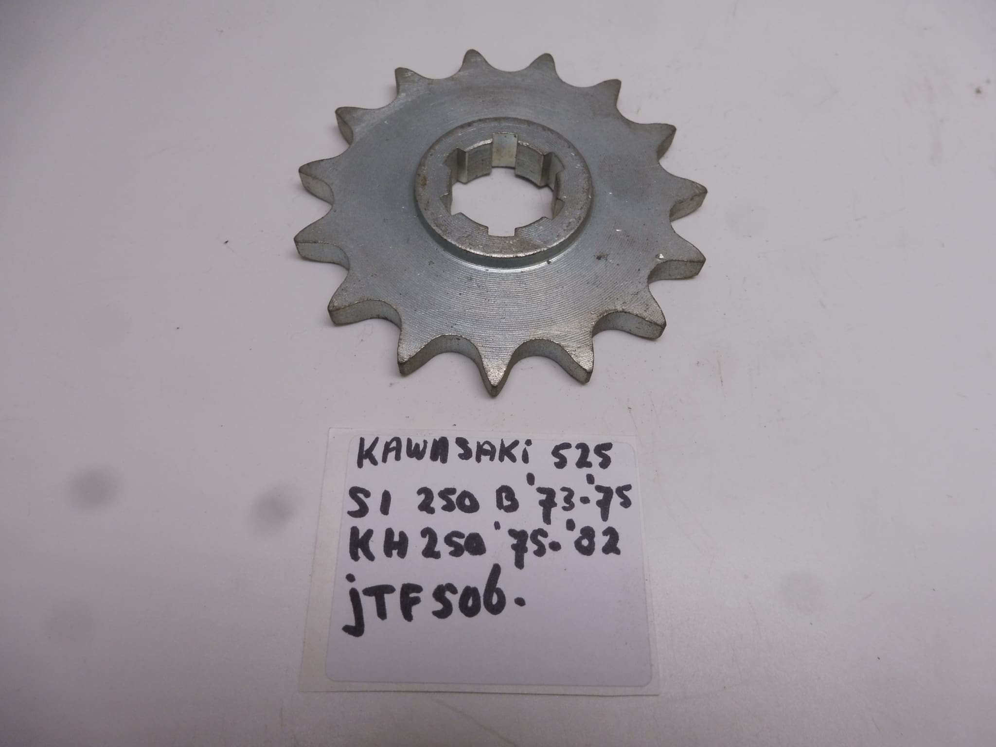 Front Sprocket 250 / S1 250B '73-'75 / KH 250 '75-'82 15T 525 new