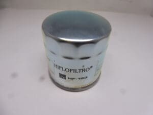 11001341616 Oil filter BMW  R850/1100/1150/1200 - K75/100/1100 new