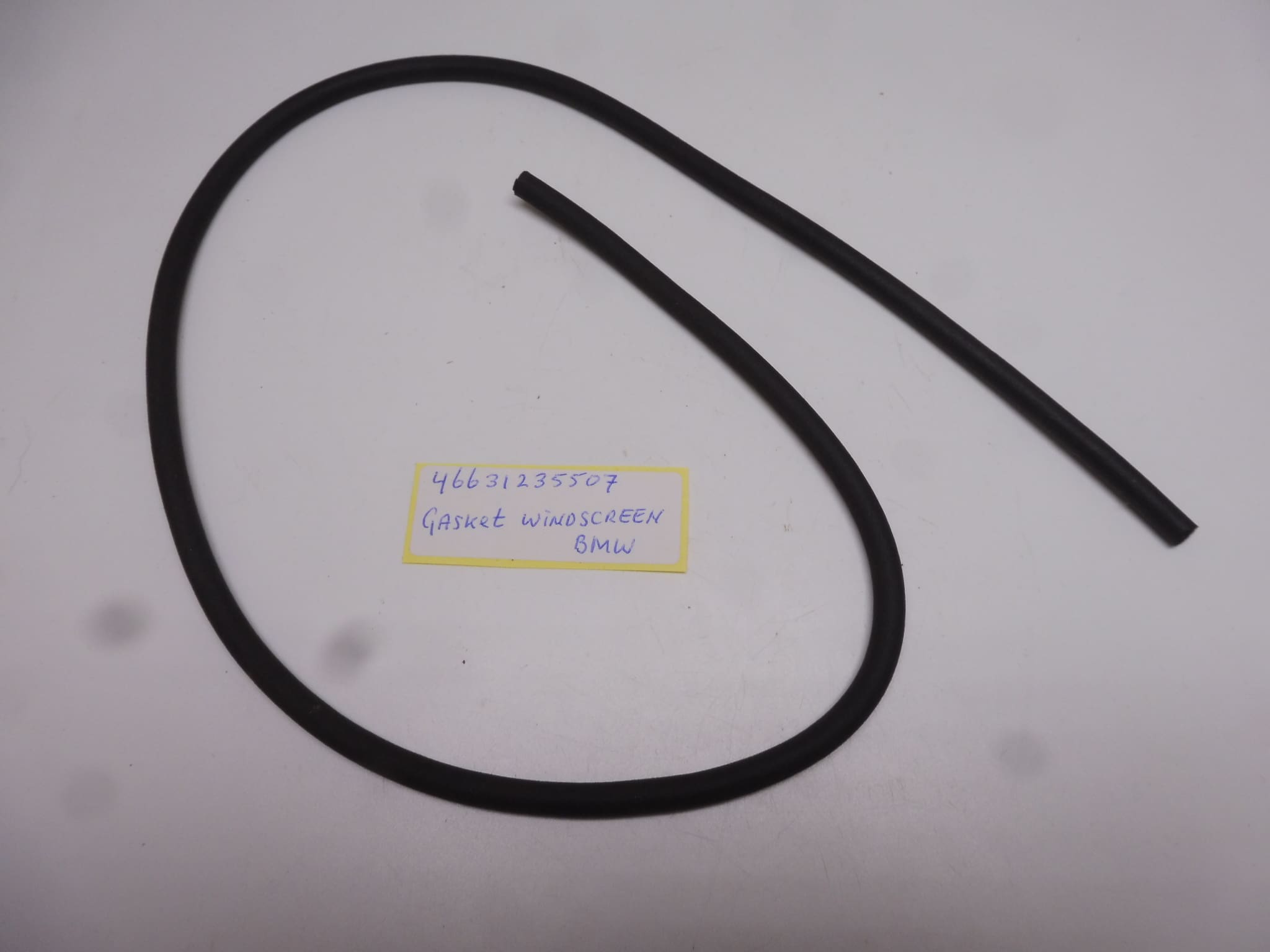 43331235507 Gasket rubber windscreen BMW original new