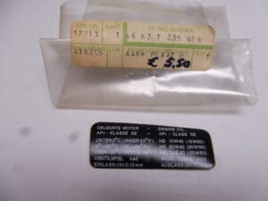 46631235636 Sticker engine oil BMW original new