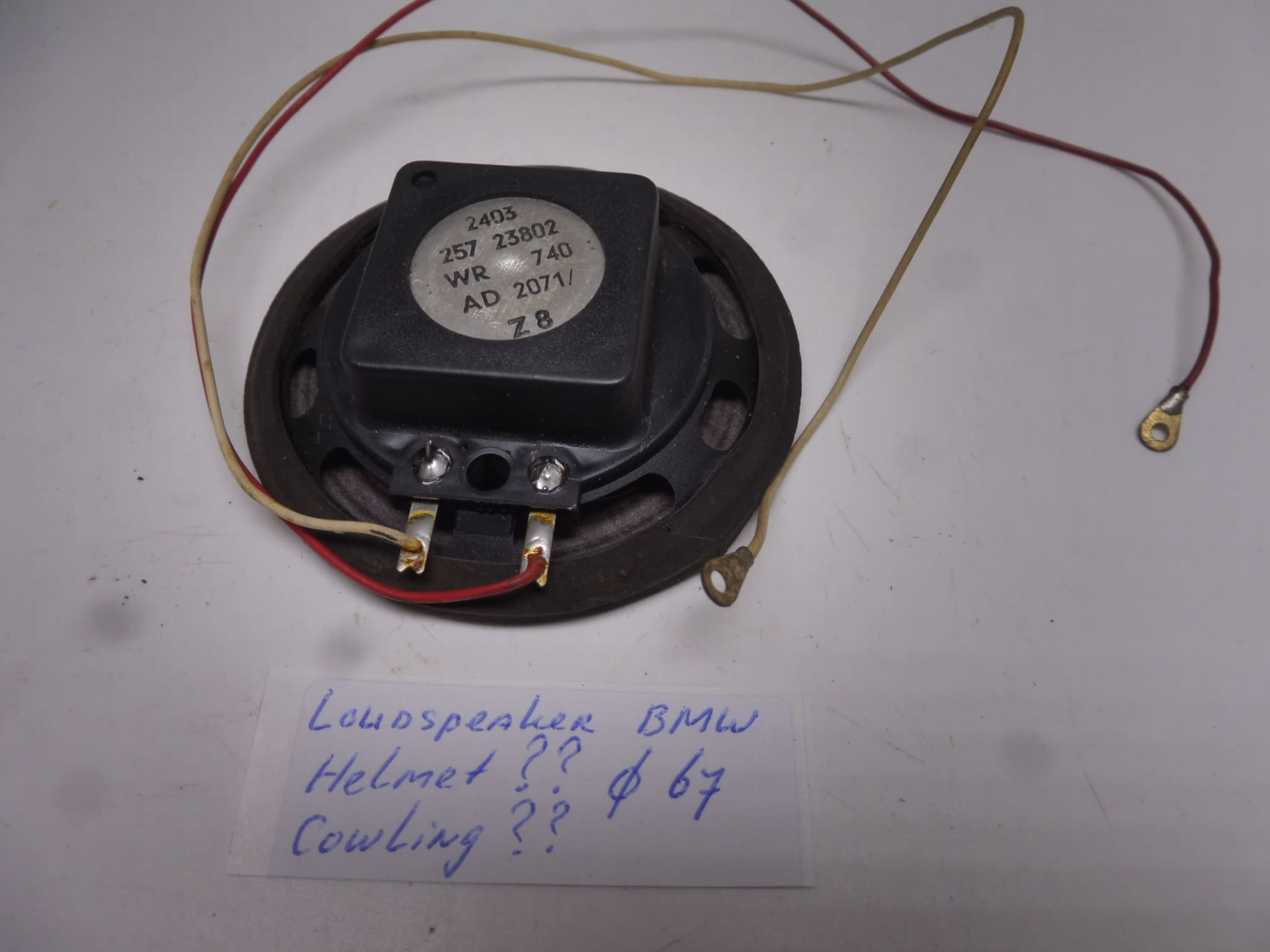 Loudspeaker BMW helmet? or cowling? Ø67 2 wires original new
