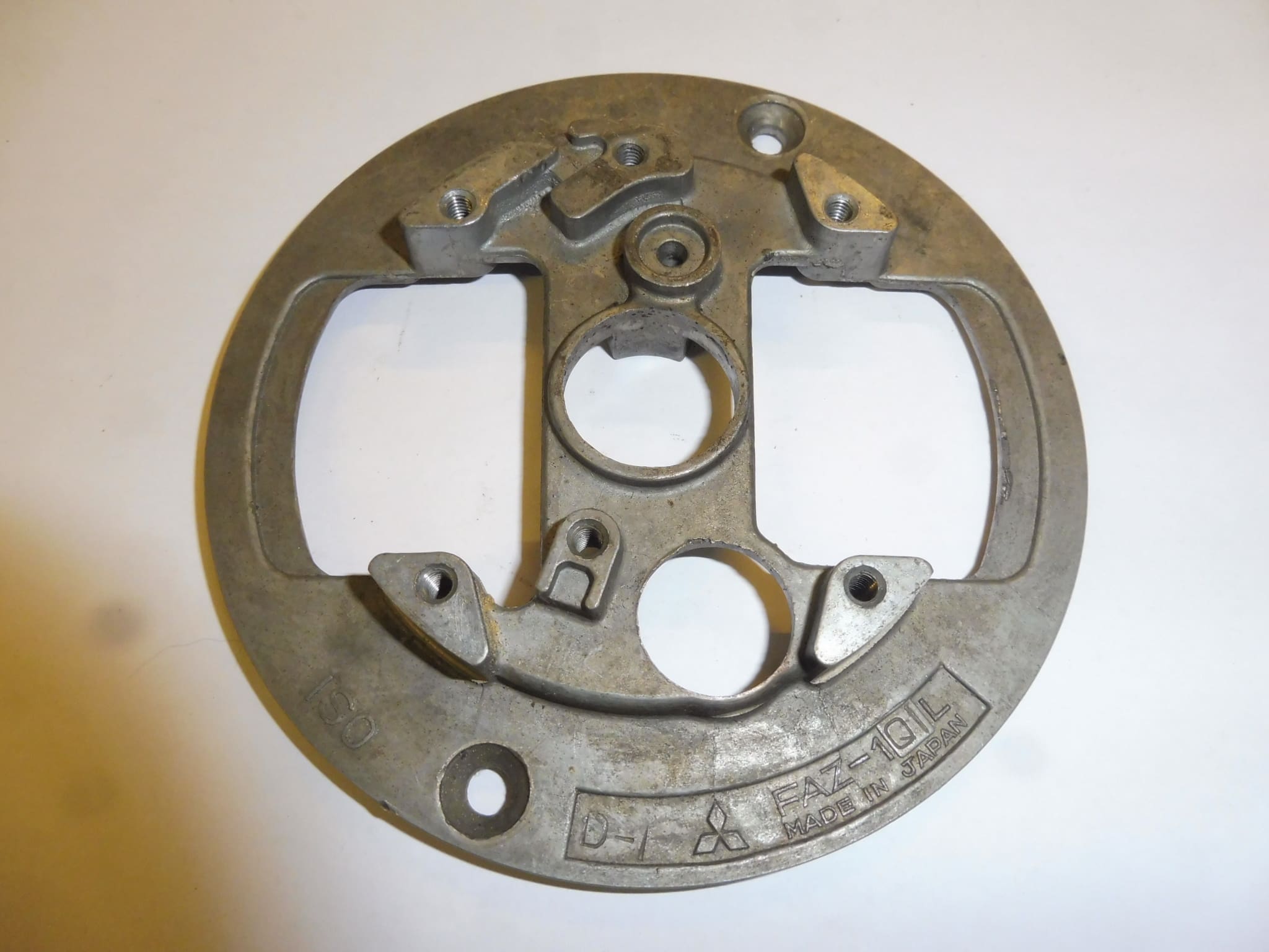 Base plate breaker contact Yamaha FS-1, YB50 new original