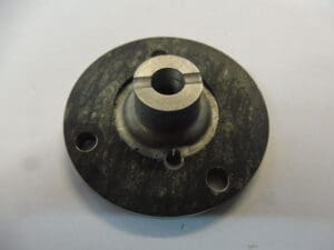 Alternative view of 16341-18000 Oil pump gear case Suzuki T250/350, GT 250 as new