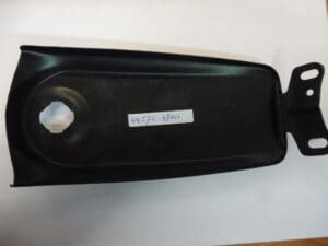 Alternative view of 44270-47001 Fuel tank cover Suzuki GS550 used as new