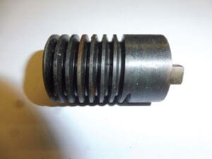 16320-31001 Oil pump driven gear Suzuki GT 750 used as new