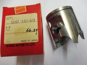 13102-KA4-810 Piston new original(66.25)Honda CR250'84 motocross