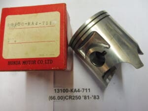 13100-KA4-711 Piston original (66mm) Honda CR250'81-'83 Motocross
