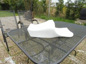 45110-42000 Seat new (copy) Suzuki RG500 racing '76
