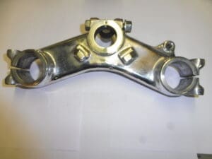 3G2-23340-00 Underbracket frontf.Yamaha TZ250-350 '78'79 perfect
