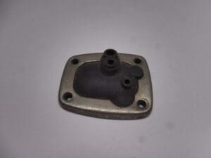 11440-22500 Cover carburator top Suzuki A 50P original used as new