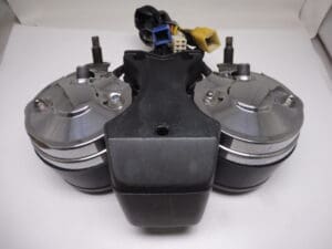 Alternative view of 34110-33230/34210-33220 Speed/tacho mtr assy Suz.GSX400F '81 up