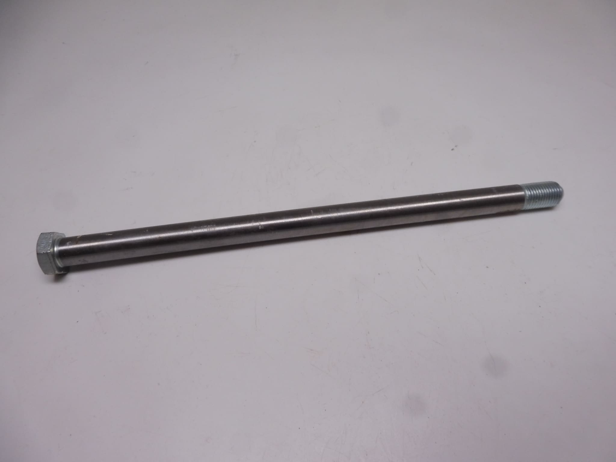 2J5-22141-00 Swing arm ax Yamaha YZ 80 '80, BW80, XS400 original new
