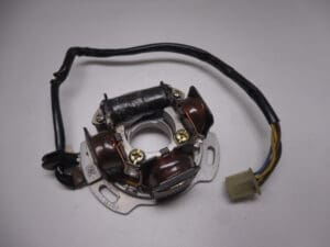 32101-13620 Ignition stator Suzuki TS 50XK original used good condition