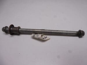 54711-13601 Front ax Suzuki TS 50XK complete with nut and spacer used