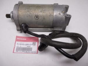 31200-425-018 Startmotor Honda CB750 KZ/F/C'78 up used but perf.