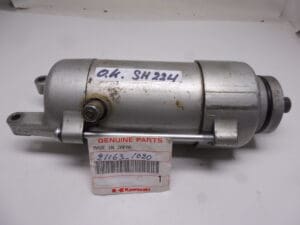 21136-1012 Startmotor Kaw.KZ750 twin '75 and later used but perf.
