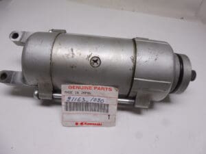 Alternative view of 21136-1012 Startmotor Kaw.KZ750 twin '75 and later used but perf.