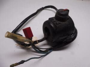46132-003 Switch R. Kawasaki H1 '69-'75/H2 '72-'75/KH500 '76 used