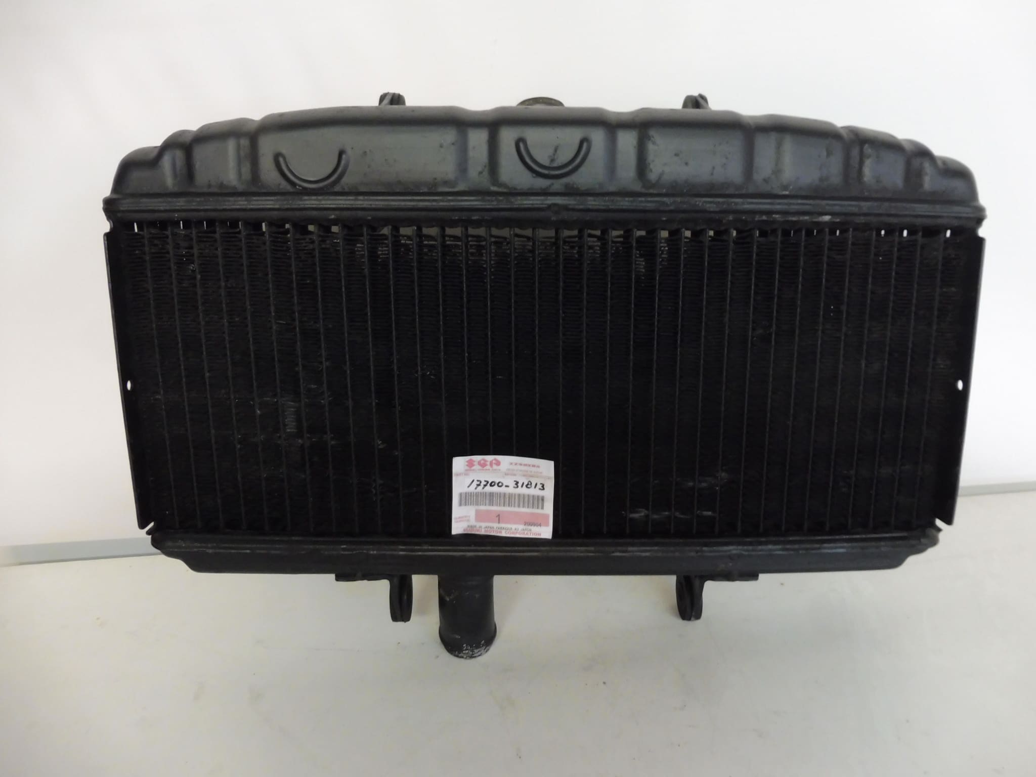 17700-31813 Radiator Suzuki GT750'73 to'77 Used but perf.cond.