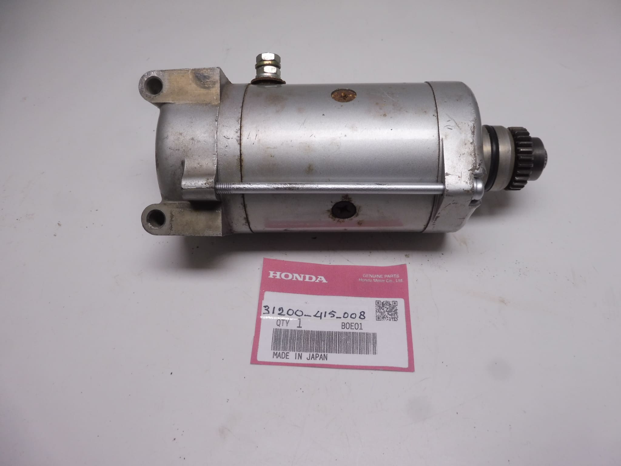 31200-415-008 Startmotor Honda CX/GL500 '78'81 used but perfect - Image 2