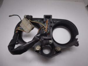 Alternative view of 37610-413-008 Case upper meter Honda CB 250/400T original used