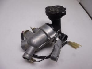 17791-32C00 Thermostat housing compl. Suzuki GSX-R 600/750W used