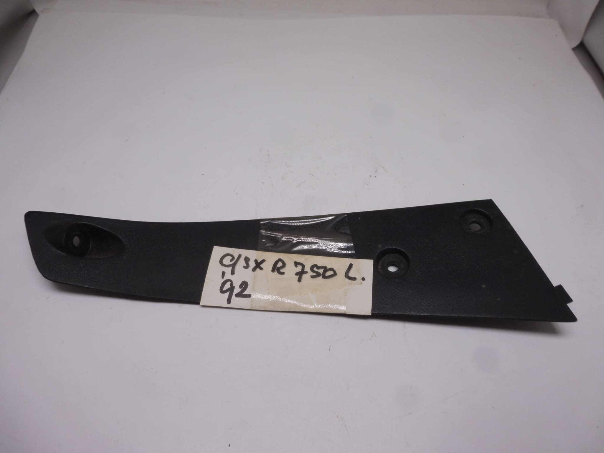 94417-17E20 Panel cowling L. Suzuki GSX-R 750 '92-'95 used