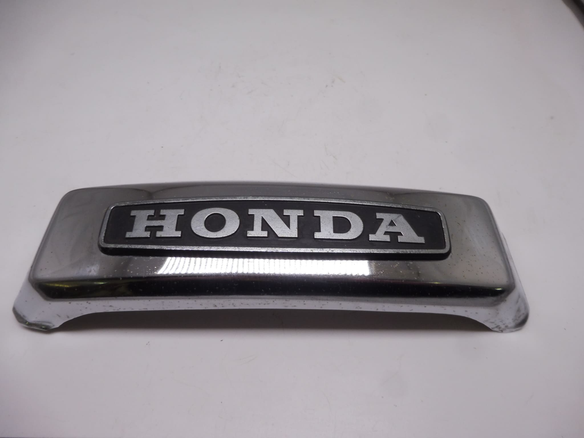87127-405-000 Cover frontfork with emblem Honda CB750 K7/K8 used