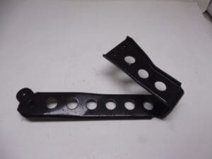 1U6-22318-00-33 Chain guard Yamaha XT500 '78-'89 original new