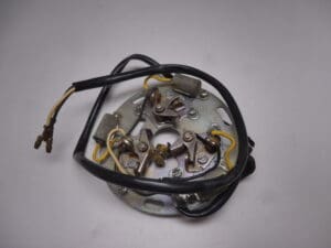 33100-34010 Breaker assy contact plate Suzuki GT550 original used