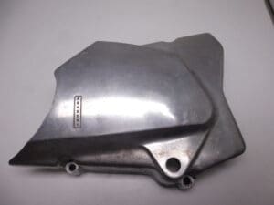 14026-1102 Cover front L.H. Chain/belt Kawasaki 305 used