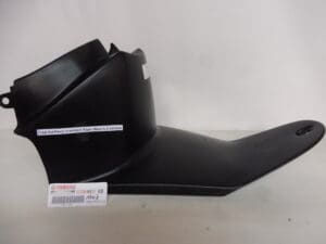 5AD-F17110-00 Cover center black Yamaha Neo's all models as new