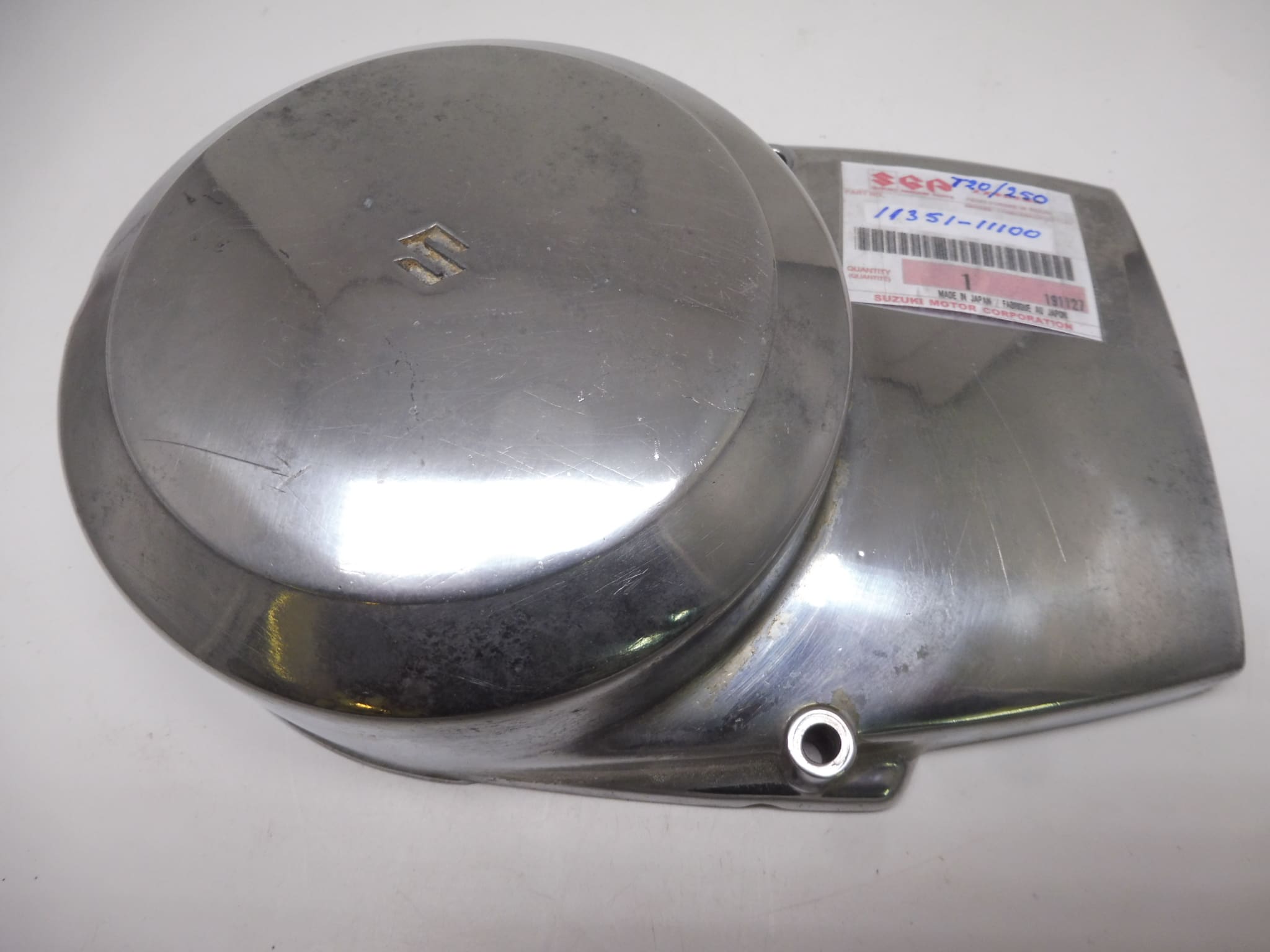 11351-11100 Cover ignition Suzuki T20/T250 '67 up as new