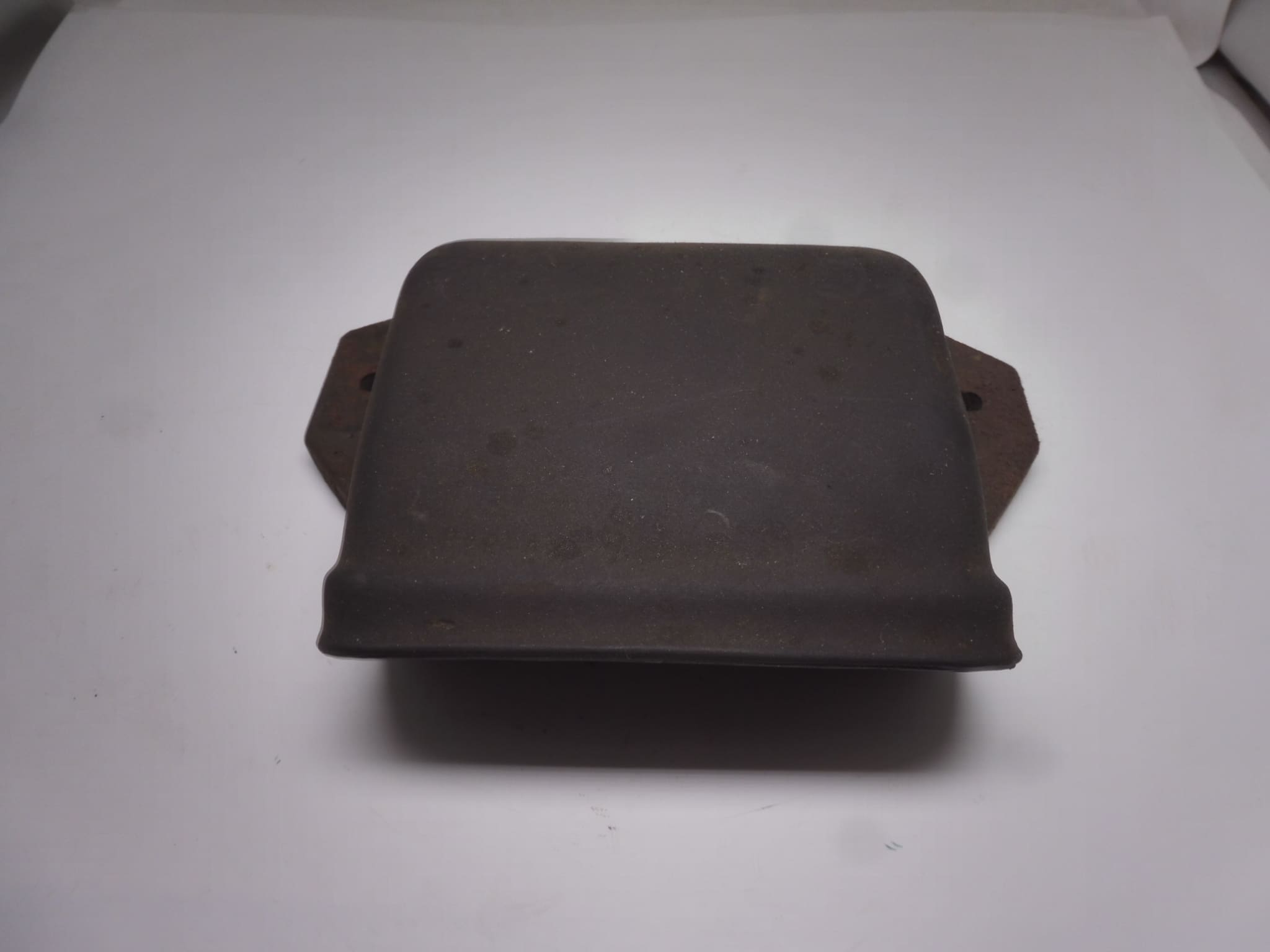 17240-390-000 Duct aircleaner + cover Honda CB500/550 used - Image 2